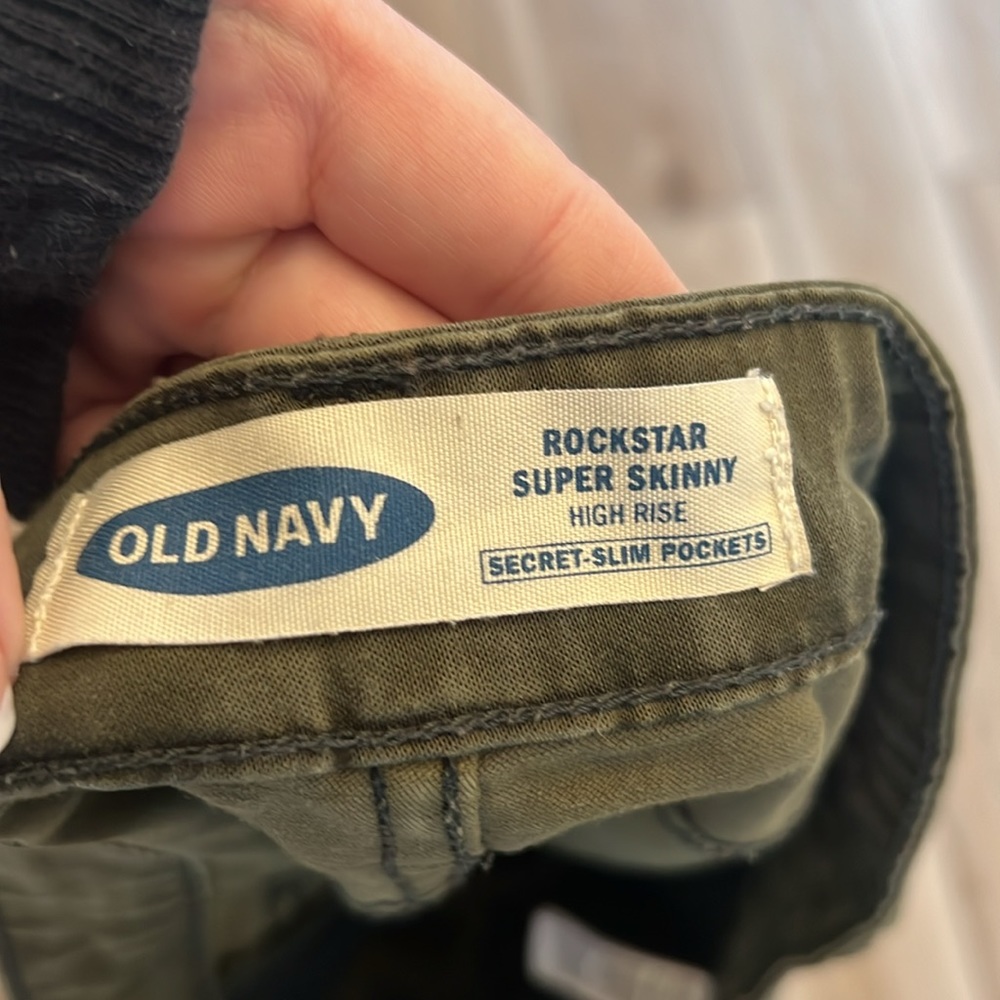 Cargo pants - Picture 3 of 3